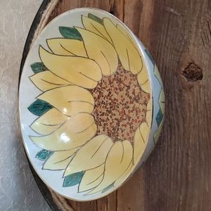 Vintage Bright Yellow Sunflower Decorative Bowl JENA HALL Inspirations, TOYO.